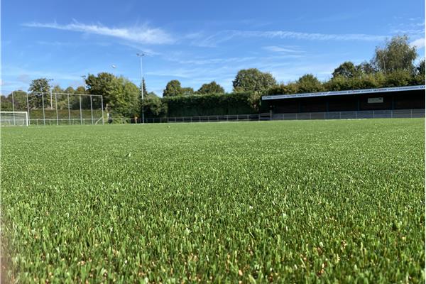 Aménagement terrain de football synthétique - Sportinfrabouw NV